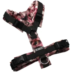 BUMER Hundegeschirr, Gurtband: PREMIUM Camouflage Green, Softshell: Mauve Memento, gepolstert ohne geteilten Bruststeg, Größe XXS/XS, Ringe: silberfarbig (Edelstahl), Schnallen: schwarz (DURAFLEX®). Applikation