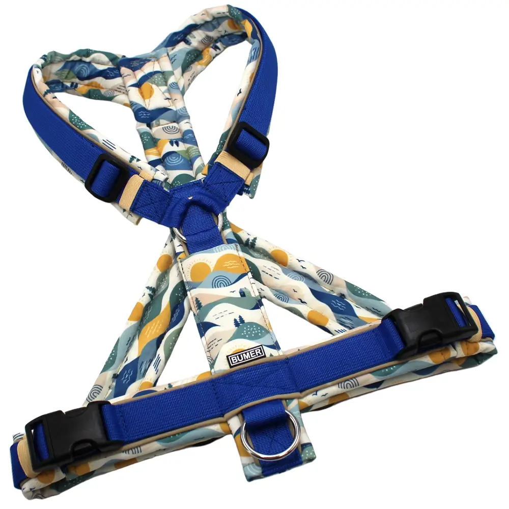 BUMER Hundegeschirr, Größe L, Gurtband PREMIUM Royal Sapphire, Softshell: Nordic Trails, Ringe silberfarbig (Edelstahl), Schnallen schwarz (DURAFLEX®)